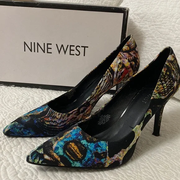 Nine West Flax Heels - Picture 1 of 16